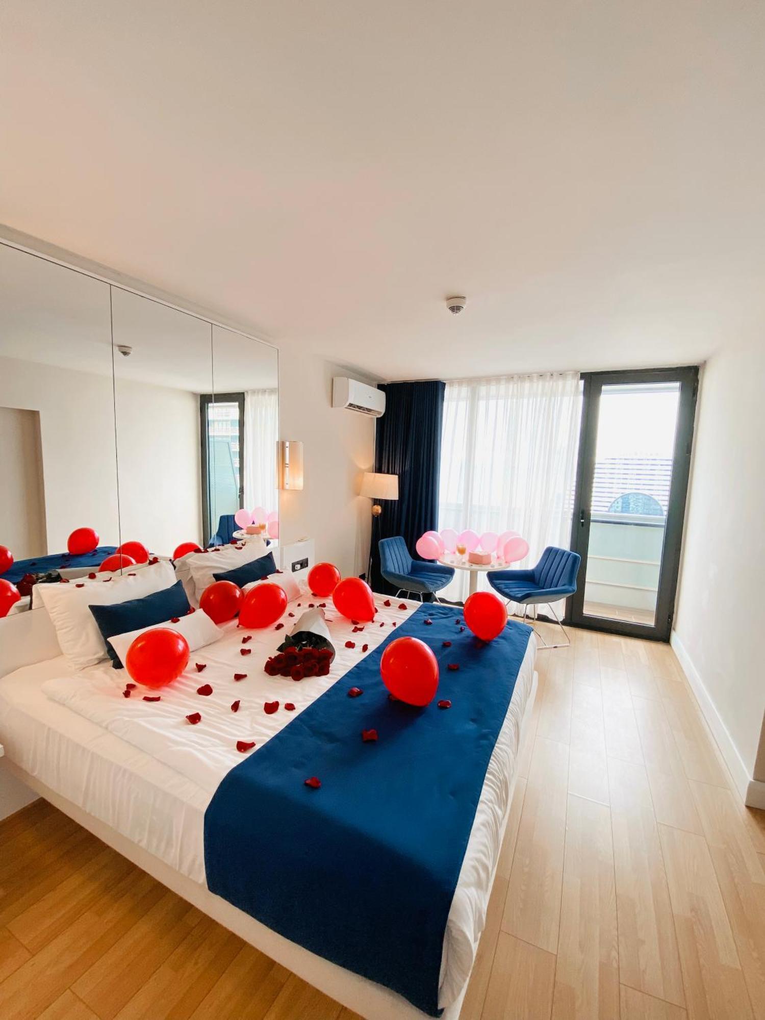 Luxury Batumi Hotel Екстериор снимка