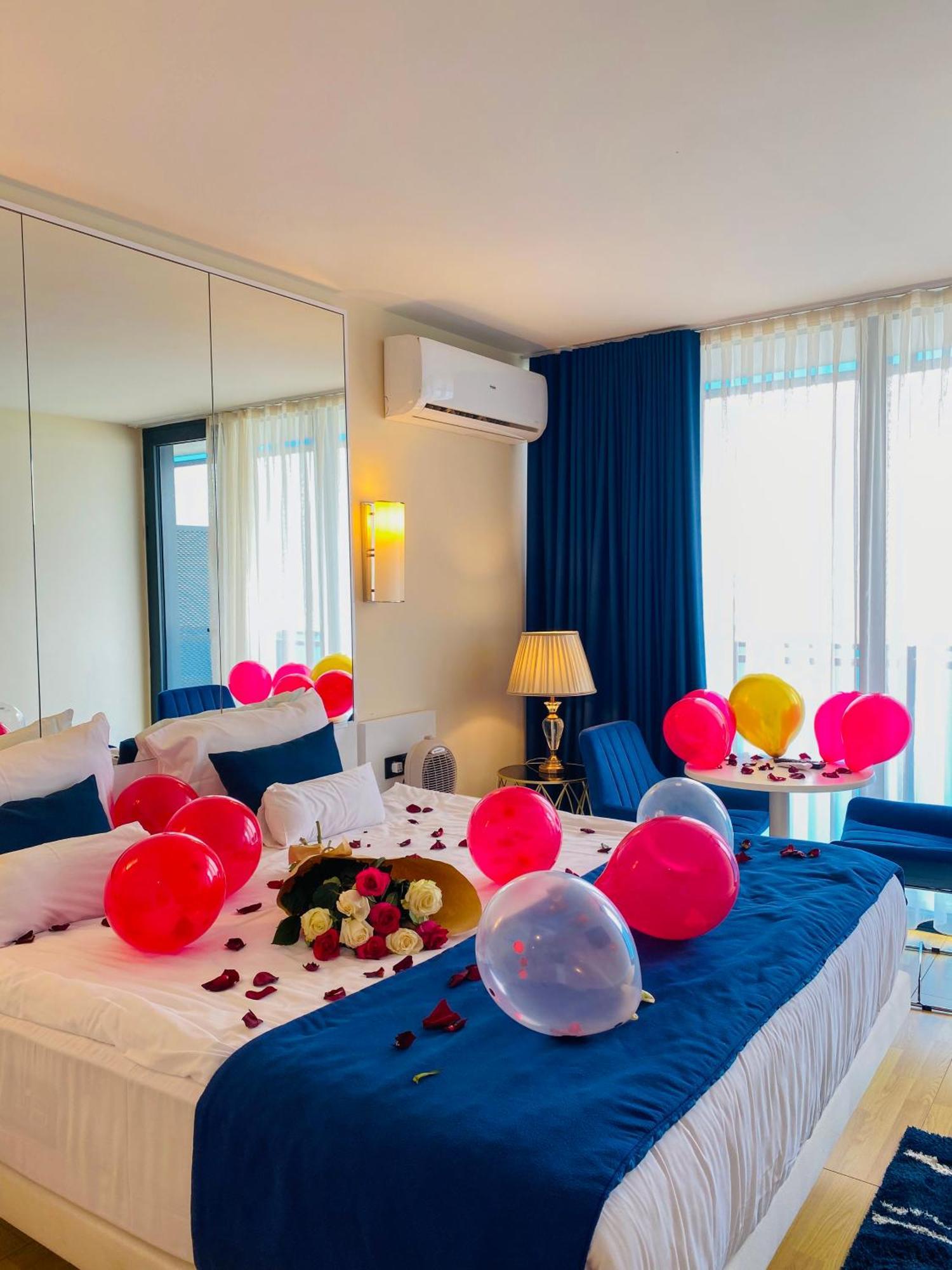 Luxury Batumi Hotel Екстериор снимка