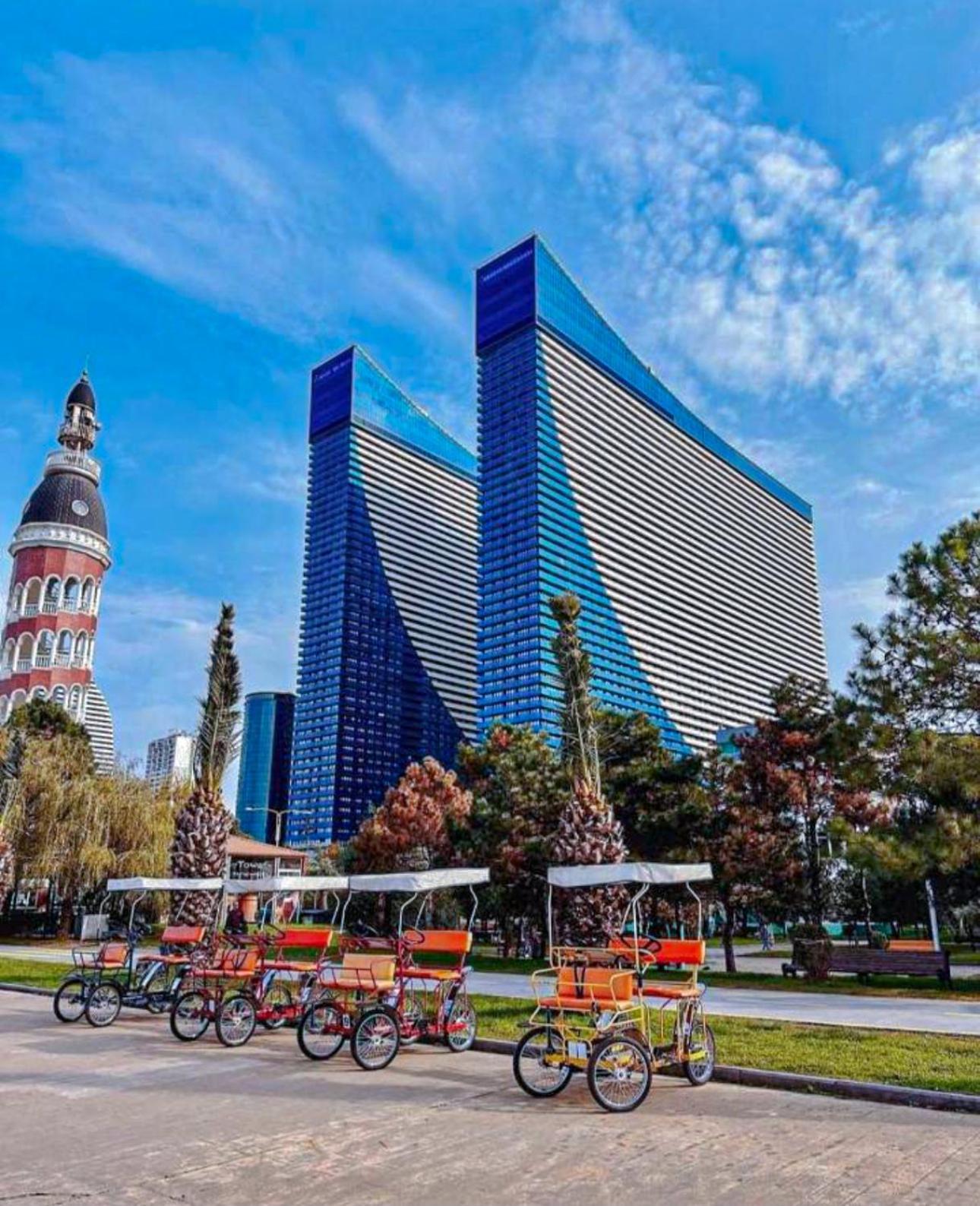 Luxury Batumi Hotel Екстериор снимка