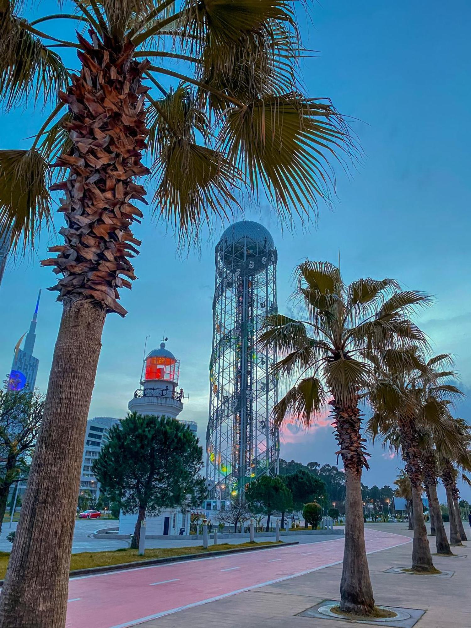 Luxury Batumi Hotel Екстериор снимка